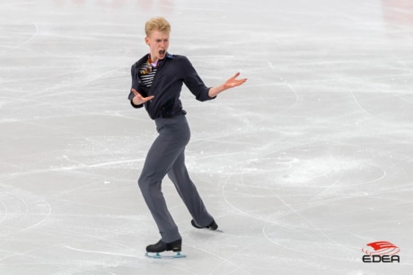 Ice Gallery Skates U.S.